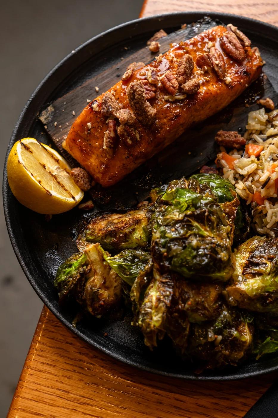 Smokecraft salmon with vegetables and rice